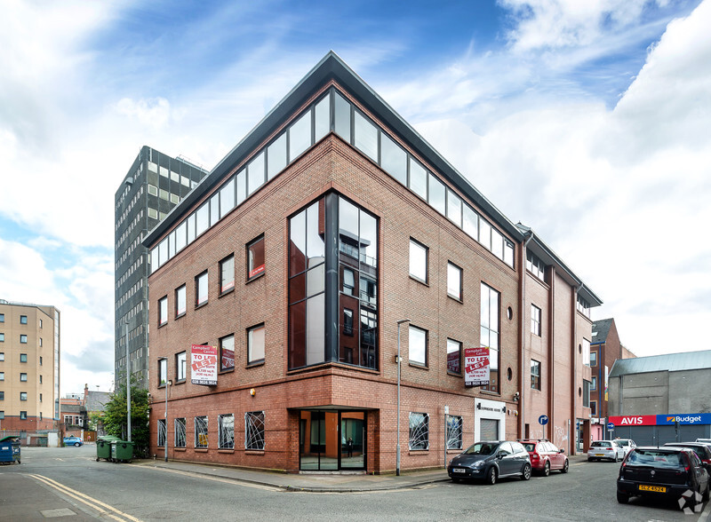 Downshire Pl, Belfast for lease - Primary Photo - Image 1 of 1