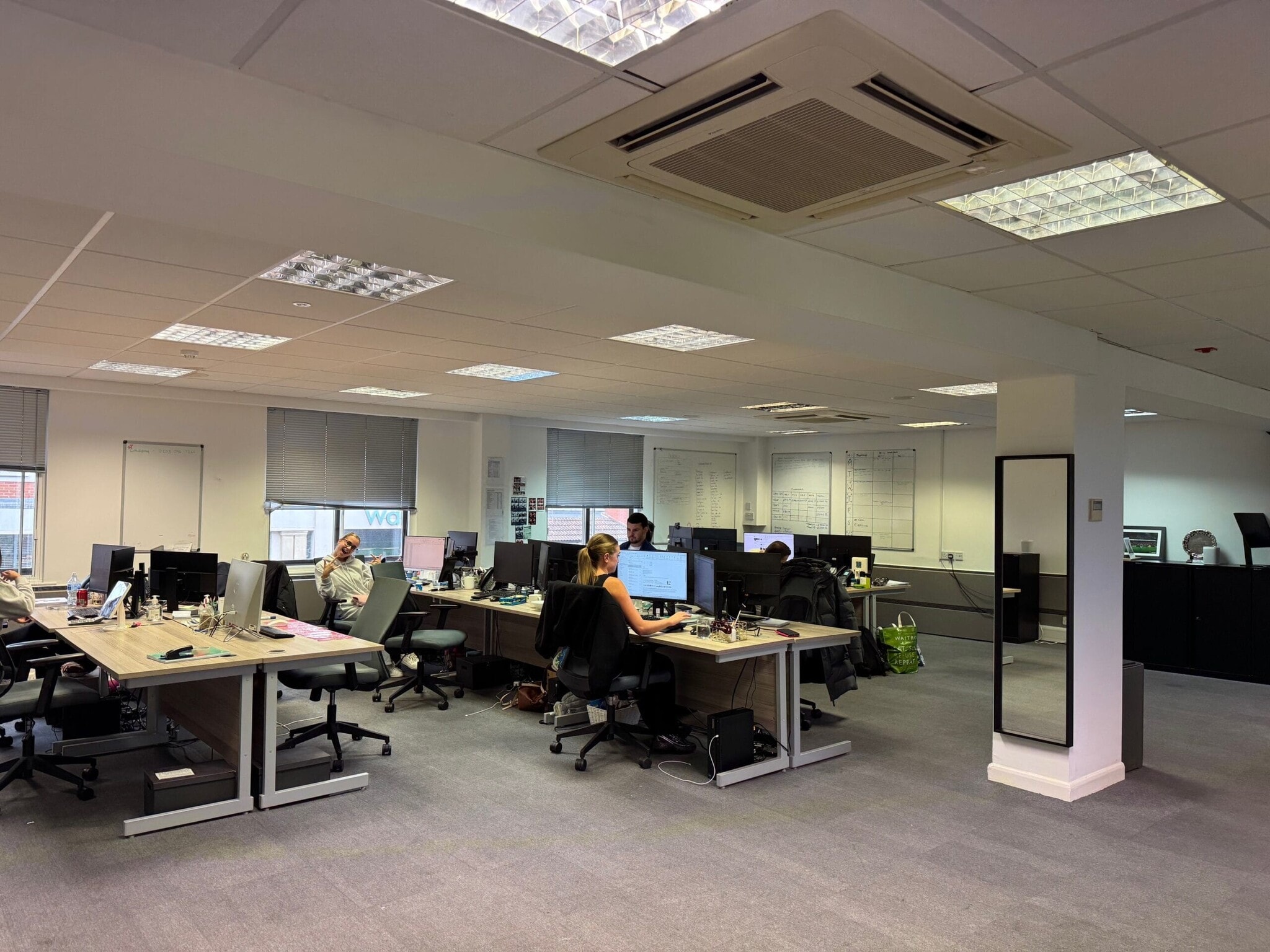 127-129 High St, Billericay for lease Interior Photo- Image 1 of 2