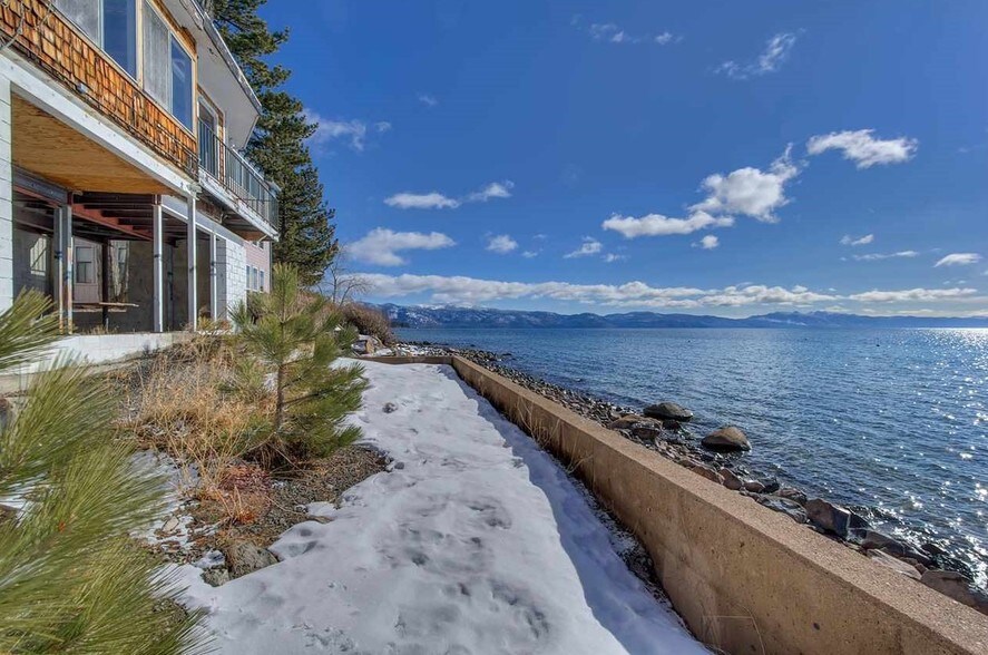 7252 North Lake Blvd, Tahoe Vista, CA 96148