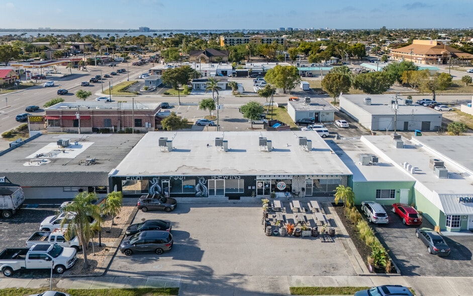 1520 SE 46th Ln, Cape Coral, FL for lease - Aerial - Image 3 of 14