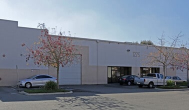 1275 Triangle Ct, West Sacramento, CA for lease Building Photo- Image 2 of 4