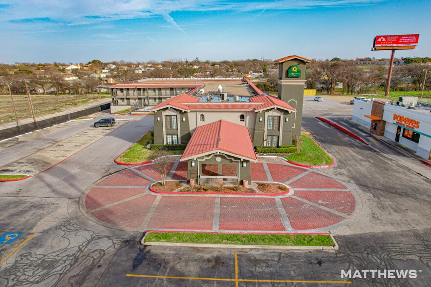 1112 S Fort Hood St, Killeen, TX for sale - Building Photo - Image 2 of 3