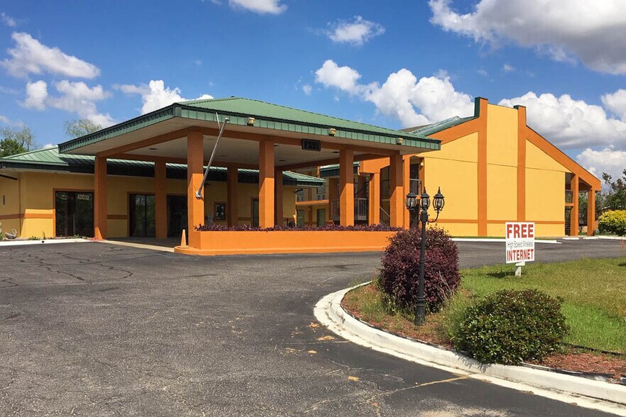 600 US Highway 19 S, Camilla, GA for sale - Primary Photo - Image 1 of 1