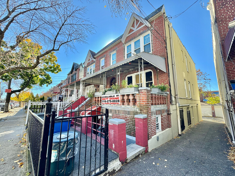 1022 E 219th St, Bronx, NY for sale - Building Photo - Image 1 of 20