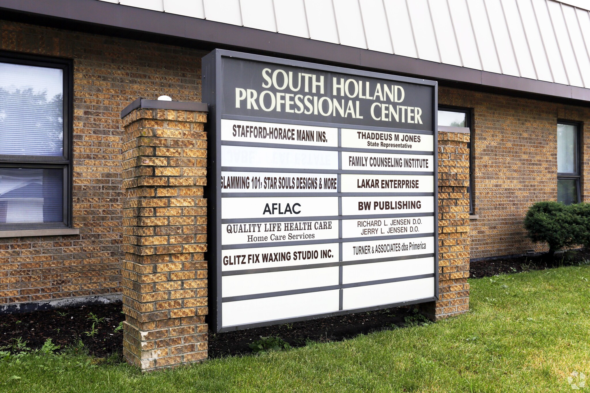 15525 S Park Ave, South Holland 60473 Office for Sale