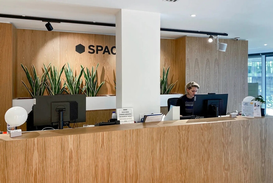 594 Avenue Willy Brandt, Lille for lease - Building Photo - Image 1 of 34