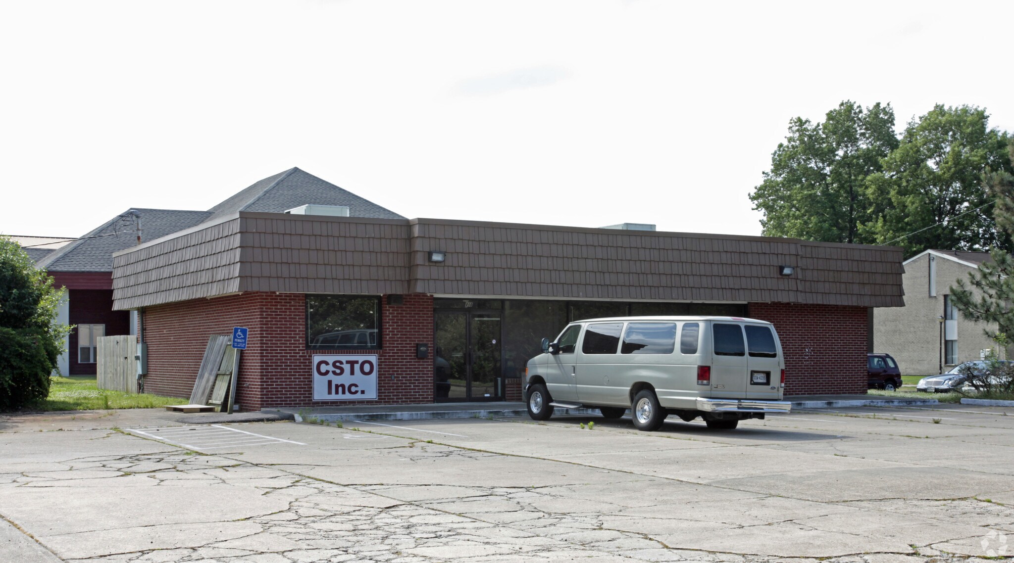 202 S Newtown Rd, Virginia Beach, VA for sale Primary Photo- Image 1 of 1