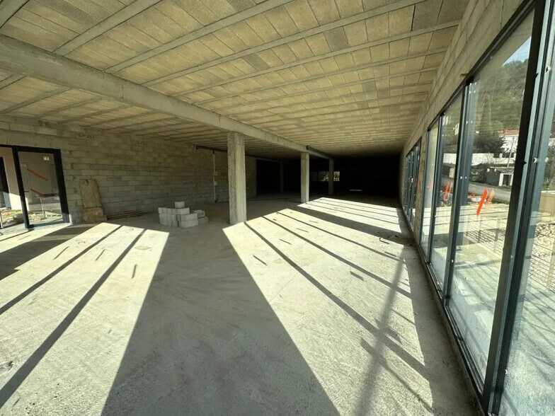 Flex in Trans-en-Provence for lease - Building Photo - Image 3 of 4