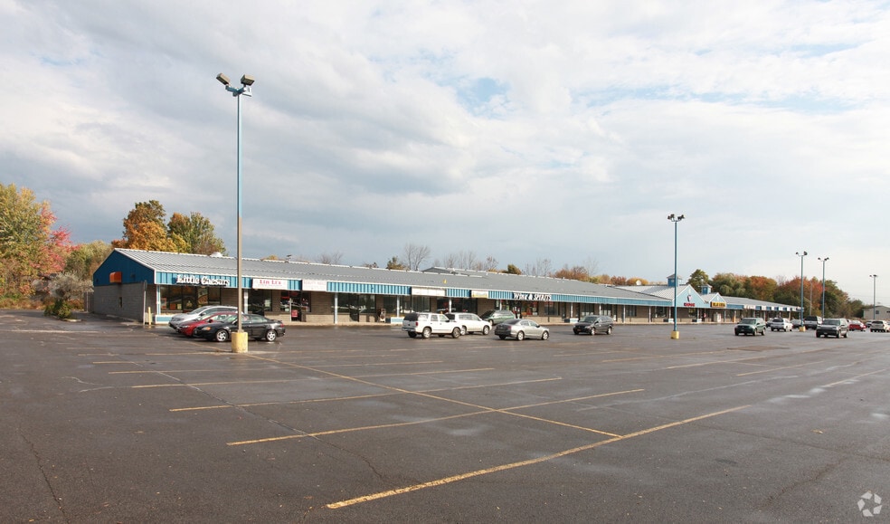 5501 Bartel Rd, Brewerton, NY 13029