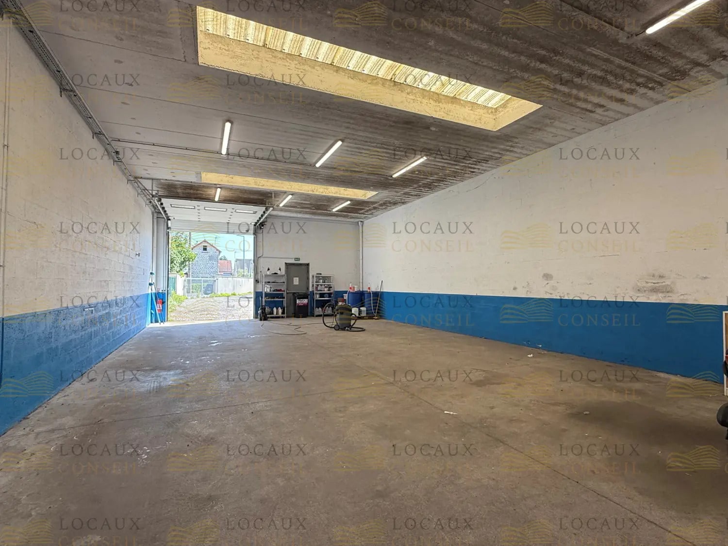 Flex in SAINT-OUEN-L'AUMONE for sale Interior Photo- Image 1 of 8