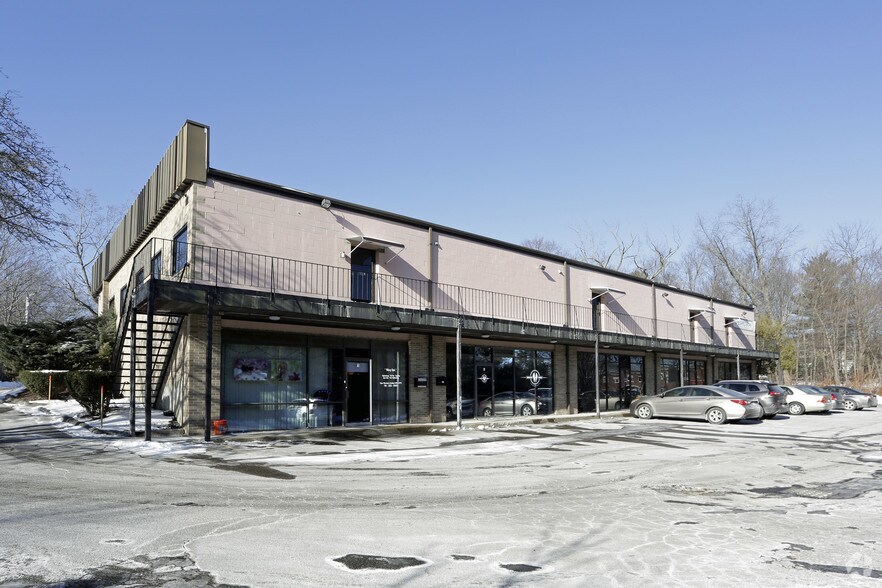 130 Sylvan St, Danvers, MA for sale - Primary Photo - Image 1 of 1