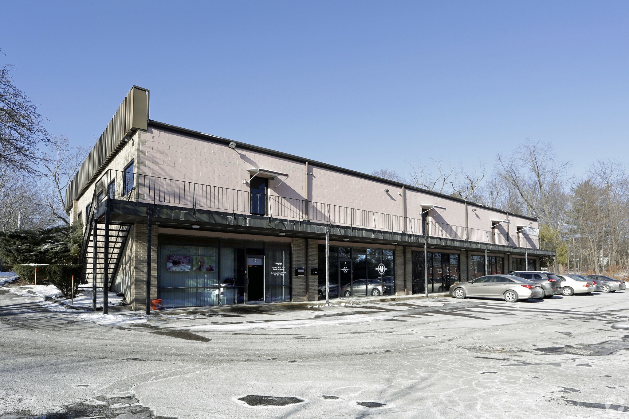 130 Sylvan St, Danvers, MA for sale Primary Photo- Image 1 of 1