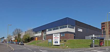 Telford Rd, Basingstoke for lease Building Photo- Image 1 of 1