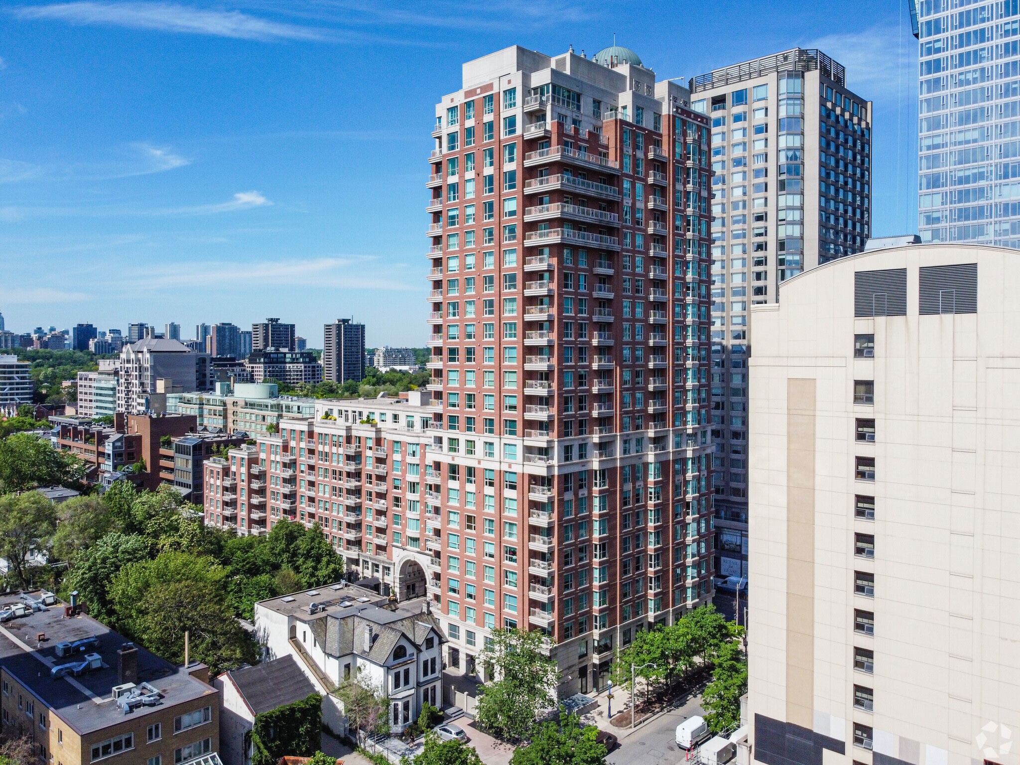 38 Avenue Rd, Toronto, ON for sale Primary Photo- Image 1 of 9