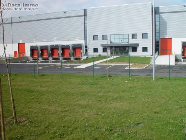 Industrial in Mitry-Mory for lease - Building Photo - Image 2 of 21