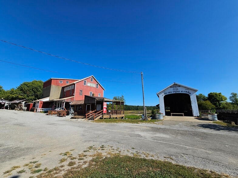 8104 Bridgeton Rd, Bridgeton, IN for sale - Building Photo - Image 2 of 16