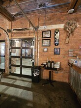 168 Center St, Southington, CT for lease Interior Photo- Image 2 of 3