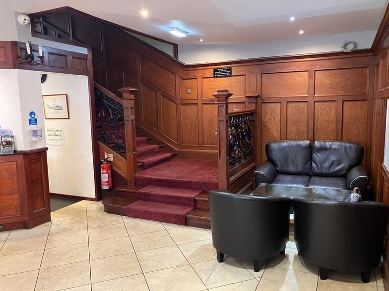 12-14 Francis St, Stornoway for sale - Building Photo - Image 3 of 10