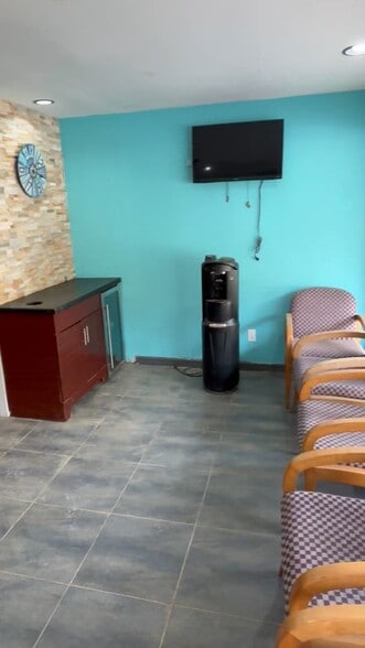 330 Strode Ave, Coatesville, PA for lease - Commercial Listing Video - Image 3 of 20