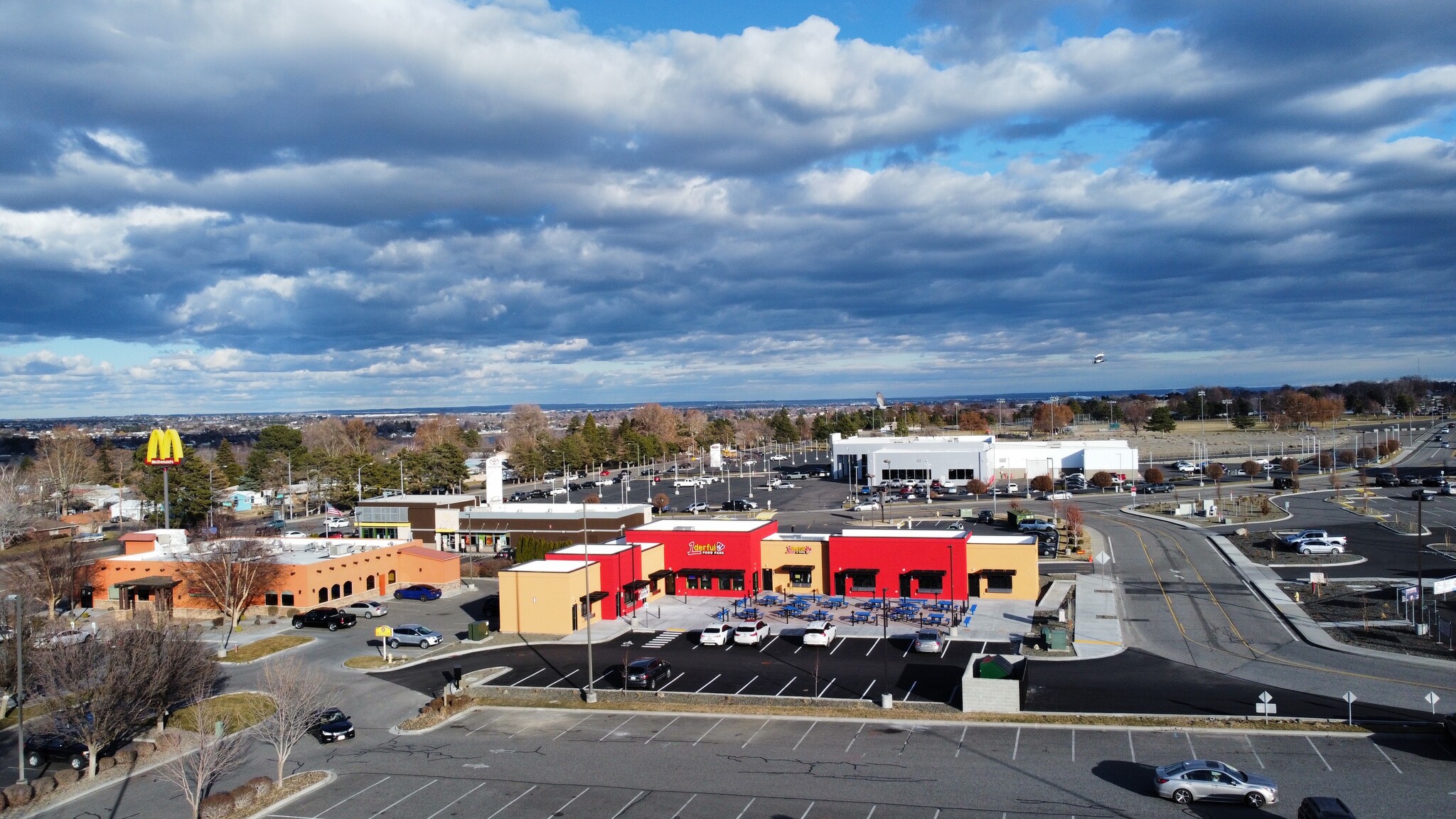 6494 W Skagit, Kennewick, WA for lease Building Photo- Image 1 of 10