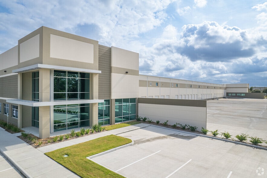 Beltway 8 @ JFK Blvd, Houston, TX for lease - Building Photo - Image 3 of 15