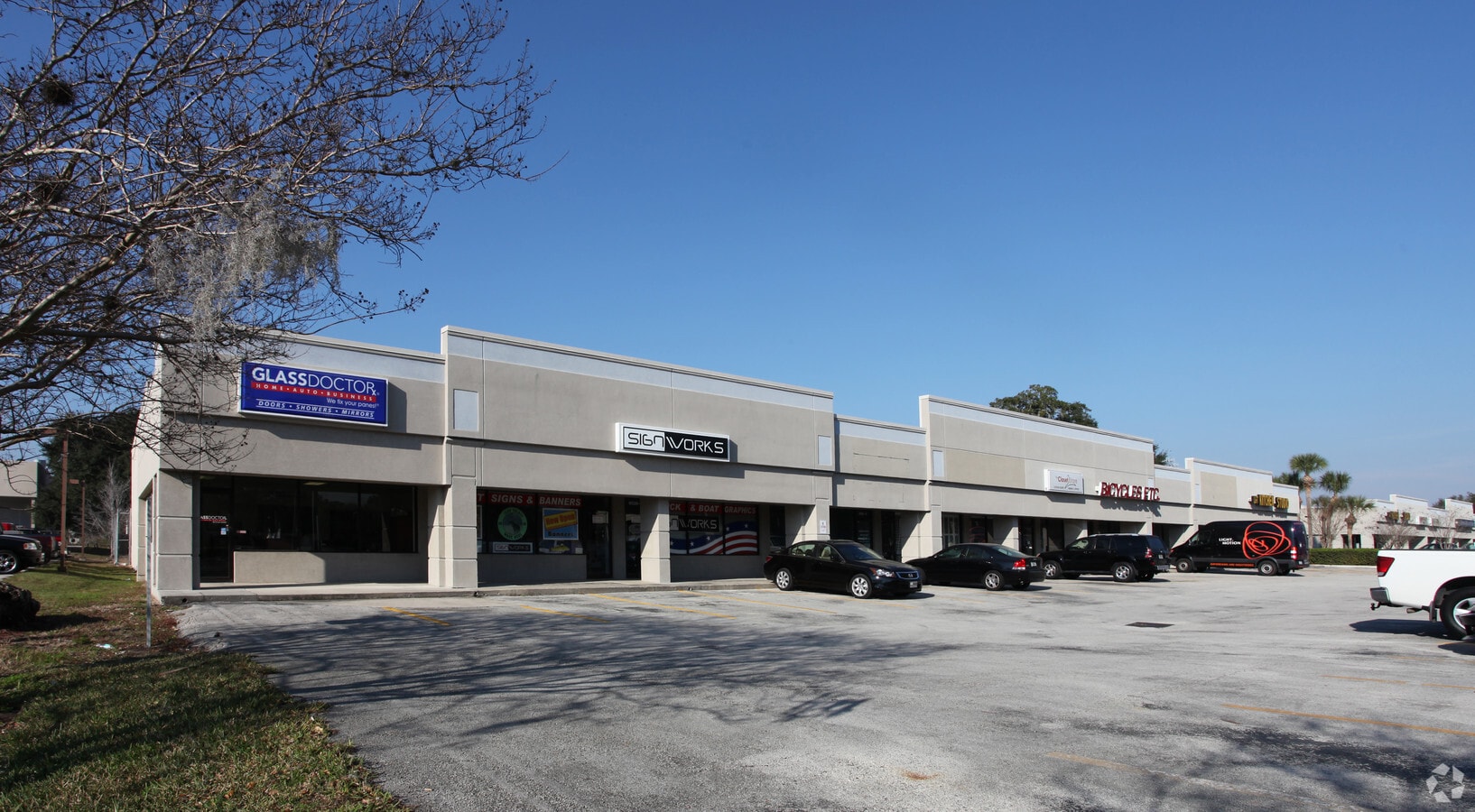 8036 Philips Hwy, Jacksonville, FL 32256