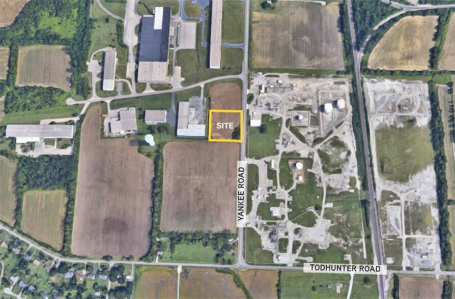 3555 Yankee Rd, Middletown, OH for sale - Aerial - Image 1 of 1