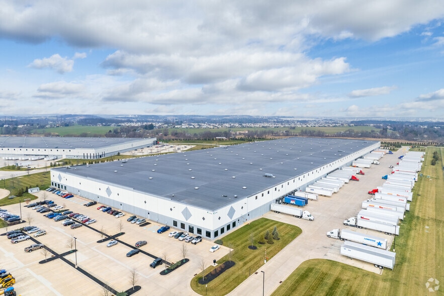 8742 Congdon Hill Dr, Alburtis, PA for lease - Aerial - Image 2 of 7