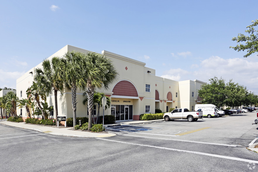 6321 Porter Rd, Sarasota, FL for lease - Building Photo - Image 1 of 18