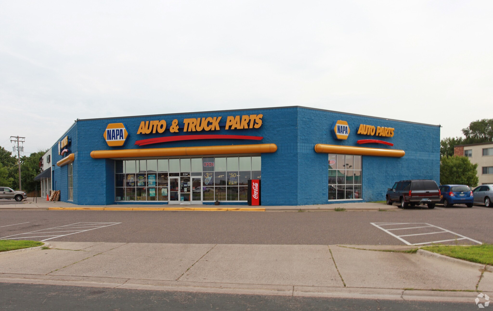 224 County Road 81, Osseo, MN for sale Primary Photo- Image 1 of 1