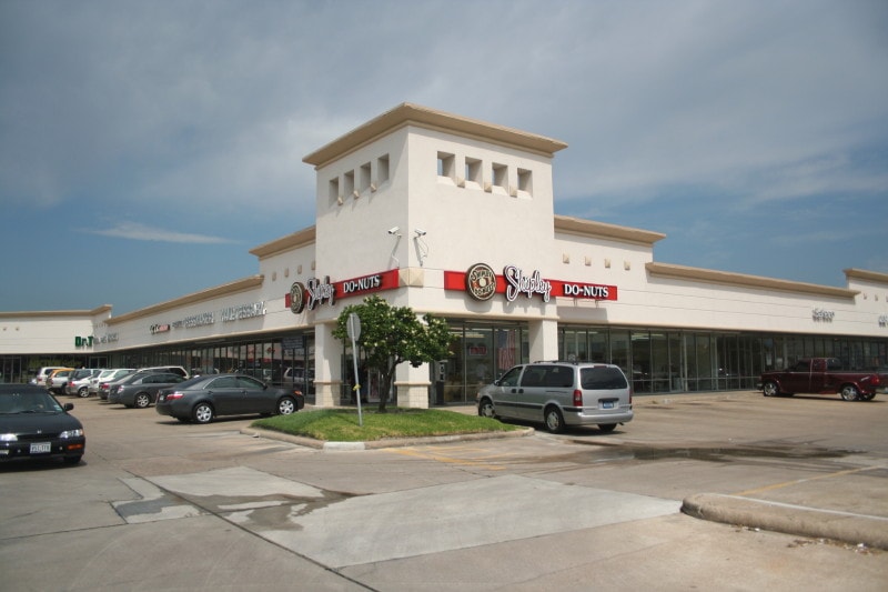 6704-6750 S Hwy 6, Houston, TX for lease Primary Photo- Image 1 of 4