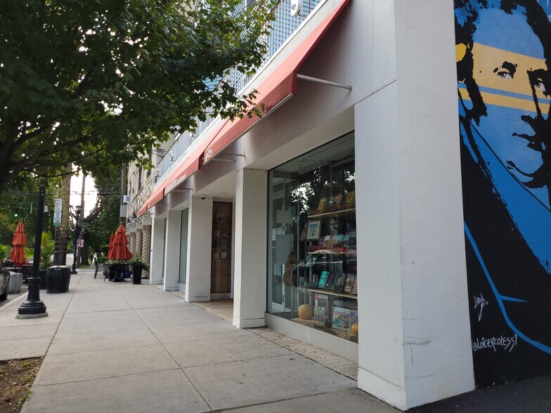 96 Chatsworth Ave, Larchmont, NY 10538