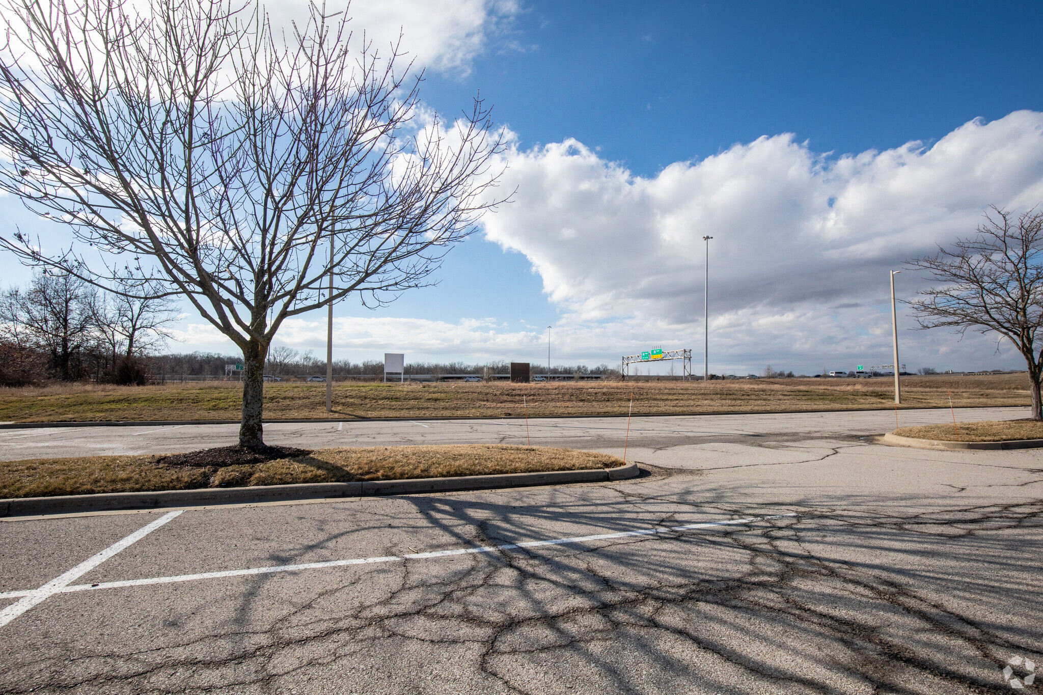 College Blvd, Overland Park, KS for lease Building Photo- Image 1 of 9