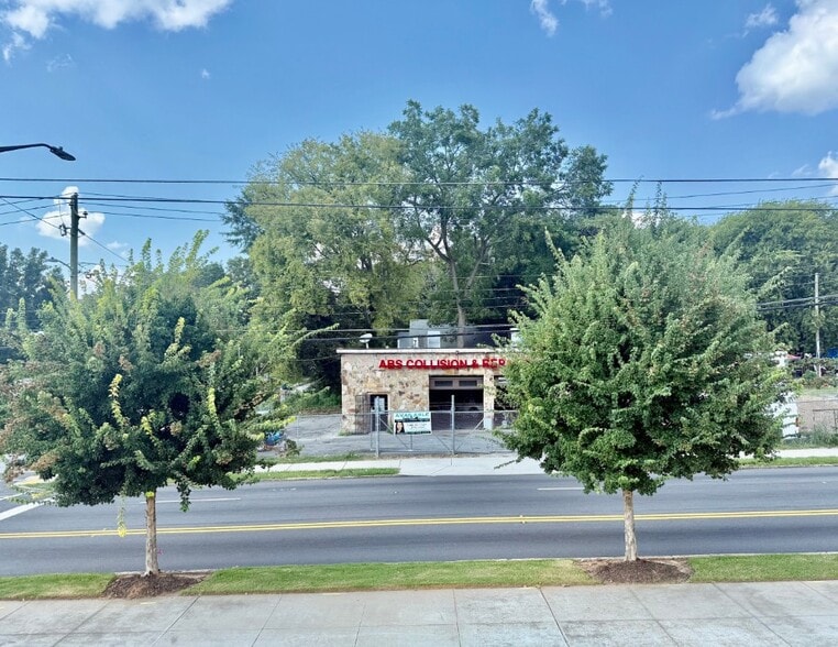 385 University Ave SW, Atlanta, GA for sale - Building Photo - Image 2 of 3