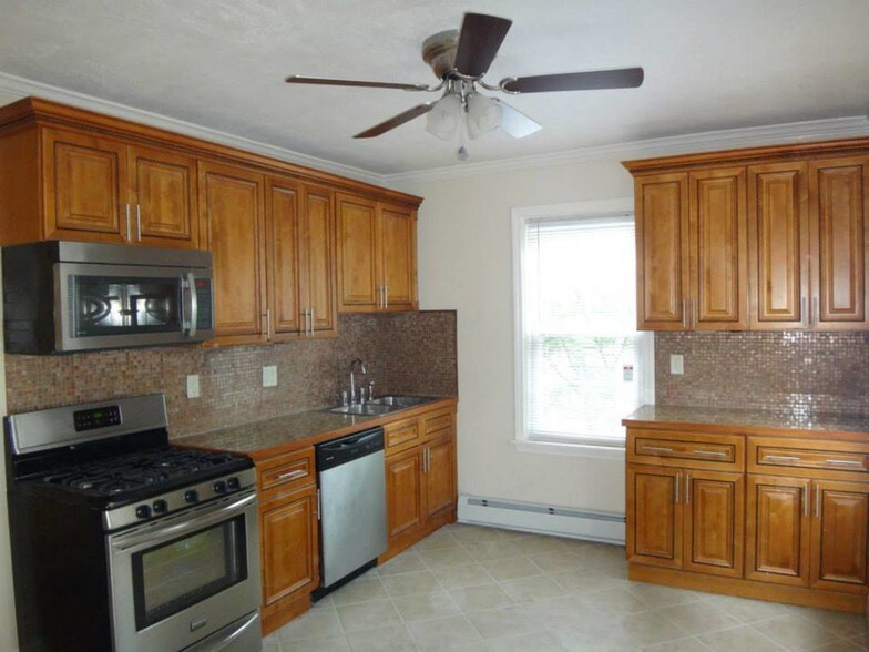 20 Tyndall Ave, Providence, RI for sale - Other - Image 1 of 1