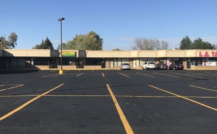 8100 W 111th St, Palos Hills, IL for lease - Building Photo - Image 2 of 19