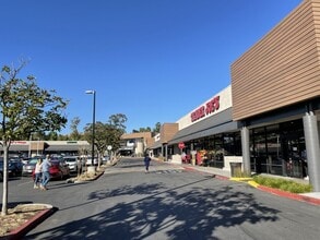 2955 Cochran St, Simi Valley, CA for lease Building Photo- Image 1 of 2