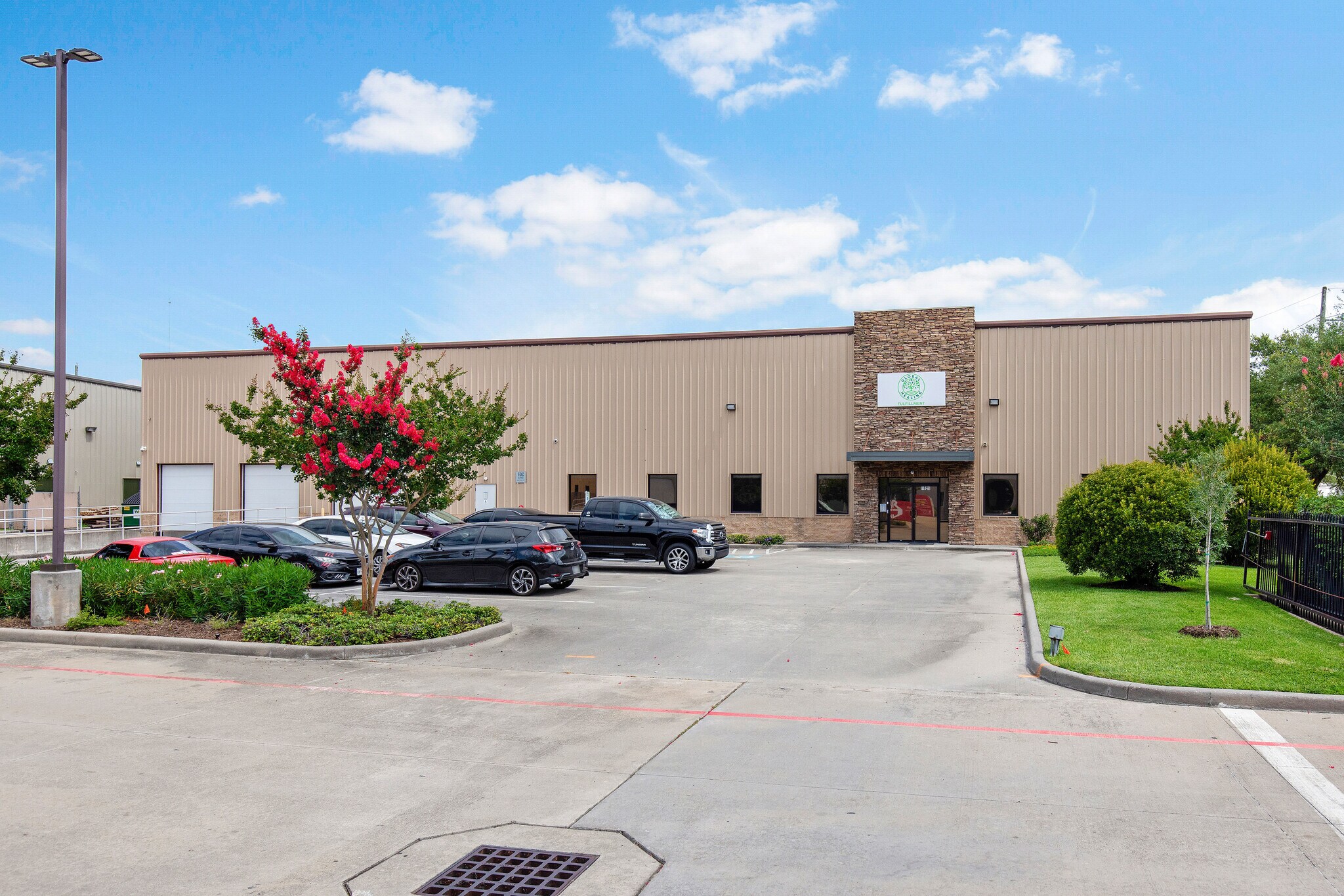 5621 Campbell Rd, Houston, TX for sale Building Photo- Image 1 of 1