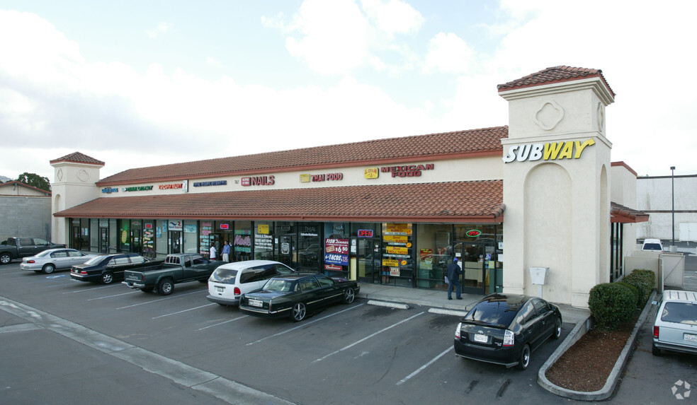 760-762 N Johnson Ave, El Cajon, CA for lease - Primary Photo - Image 2 of 3