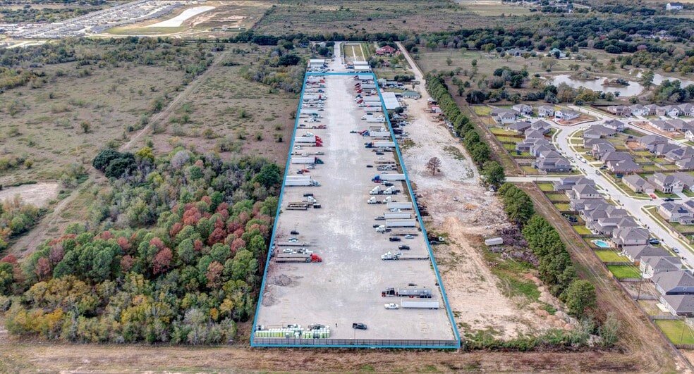 4524 Katy Hockley rd, Katy, TX for lease - Building Photo - Image 3 of 7