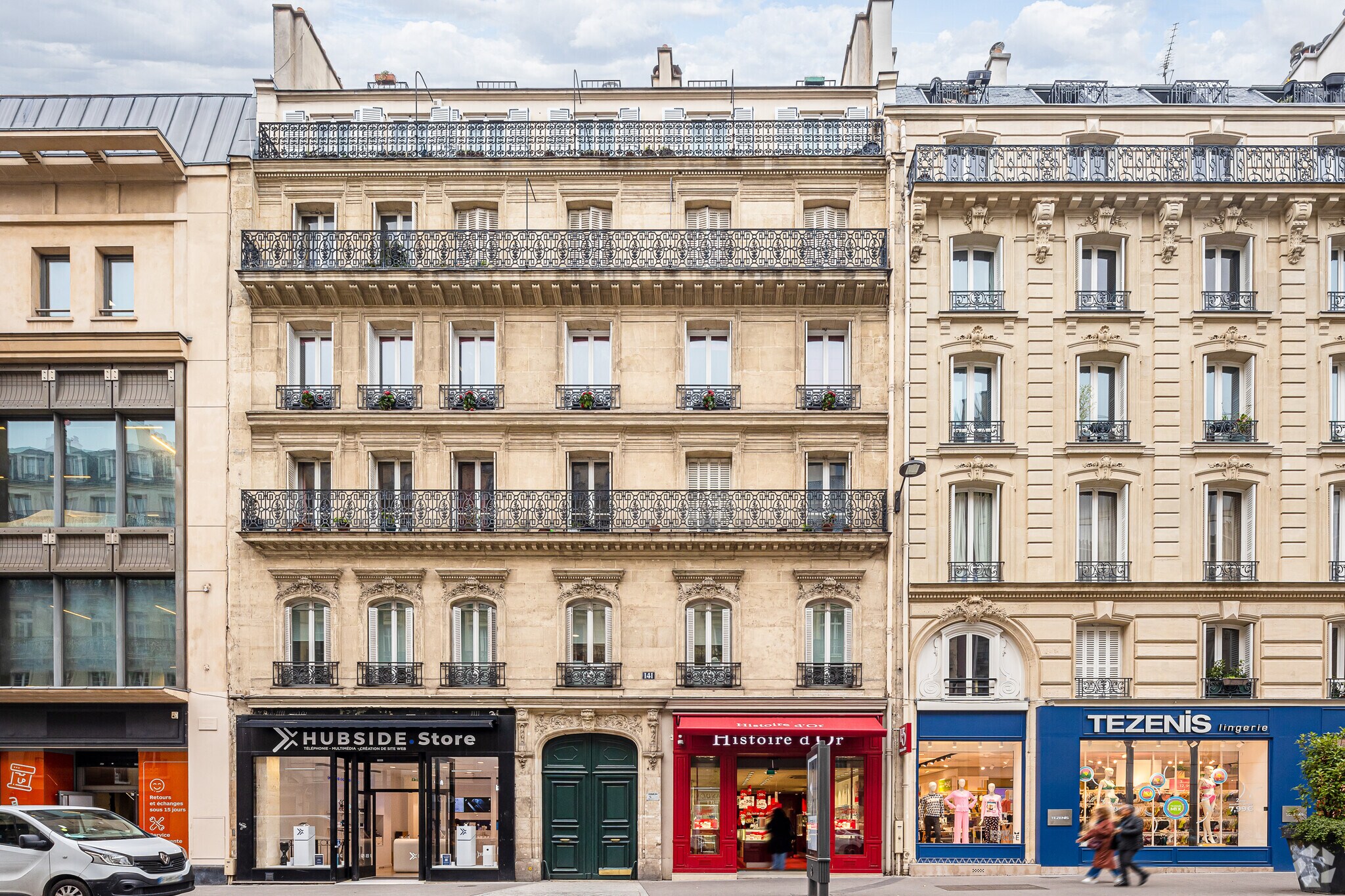 141 A Rue De Rennes, Paris for sale Primary Photo- Image 1 of 4