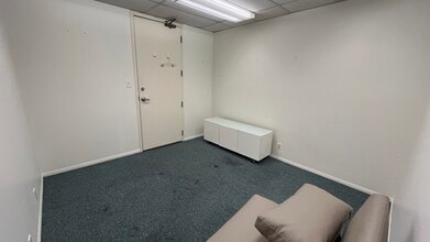 18411 Crenshaw Blvd, Torrance, CA for lease Interior Photo- Image 2 of 2