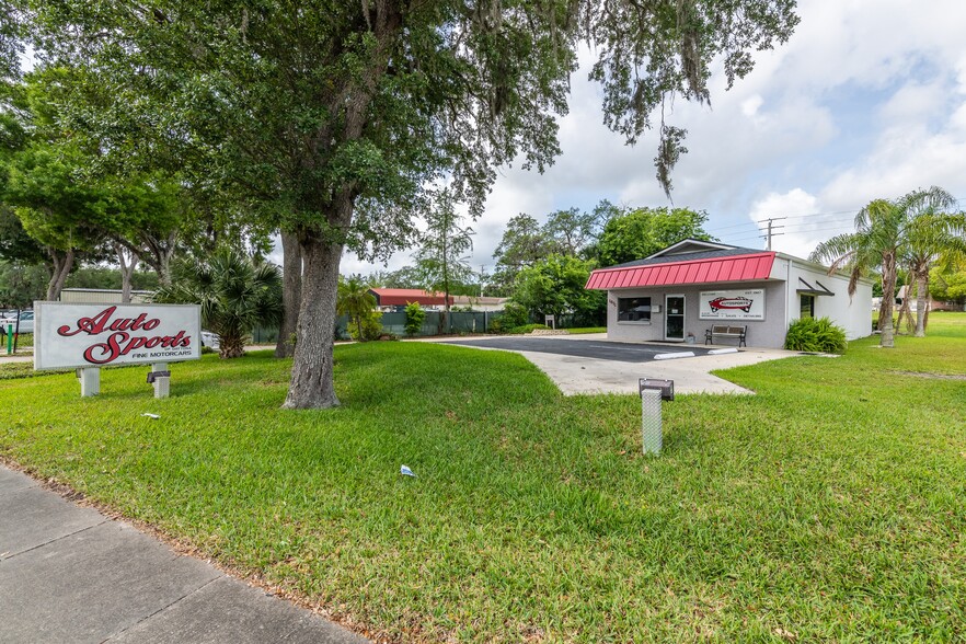 1872 N Nova Rd, Daytona Beach, FL for sale - Building Photo - Image 1 of 1