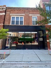 2882 N Milwaukee Ave, Chicago, IL for lease Building Photo- Image 1 of 12