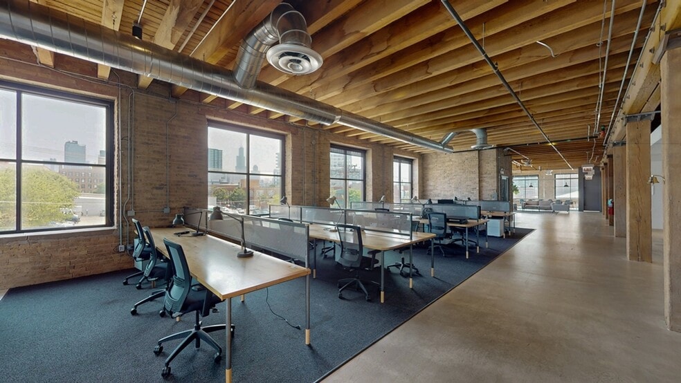 1500 W Carroll Ave, Chicago, IL for lease - Interior Photo - Image 1 of 27