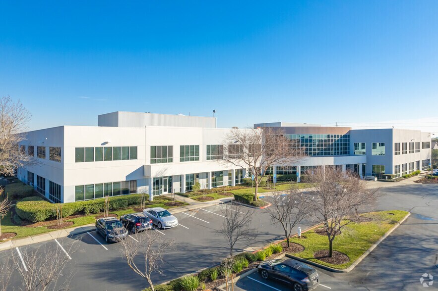 3241 Kilgore Rd, Rancho Cordova, CA for sale - Primary Photo - Image 1 of 1