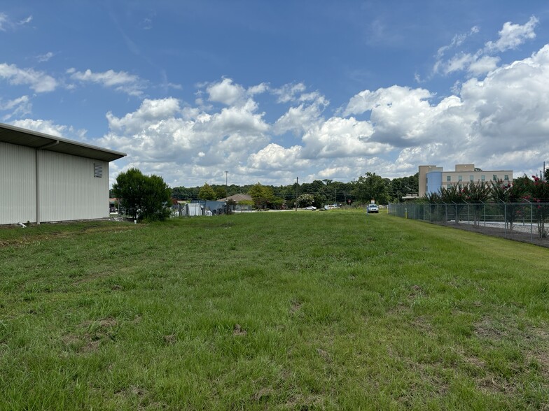 4116 Augusta Rd, Garden City, GA for sale - Building Photo - Image 3 of 4