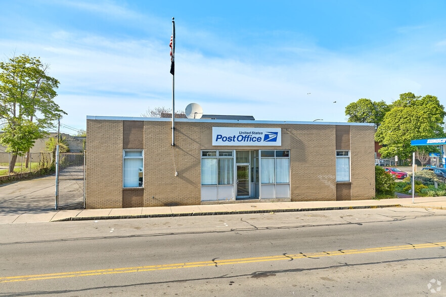 376 Lexington Ave, Rochester, NY for sale - Primary Photo - Image 1 of 7