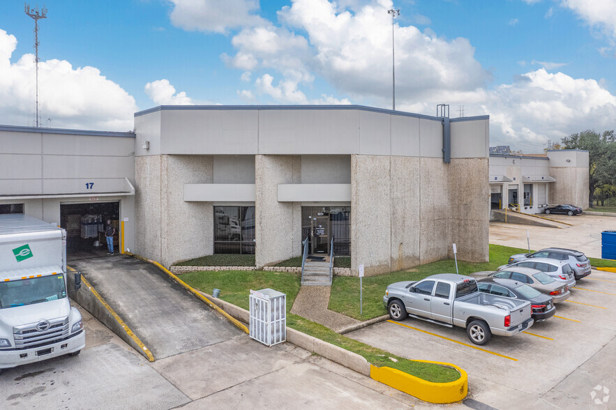 6803-6821 Fulton St, Houston, TX for lease - Building Photo - Image 3 of 5