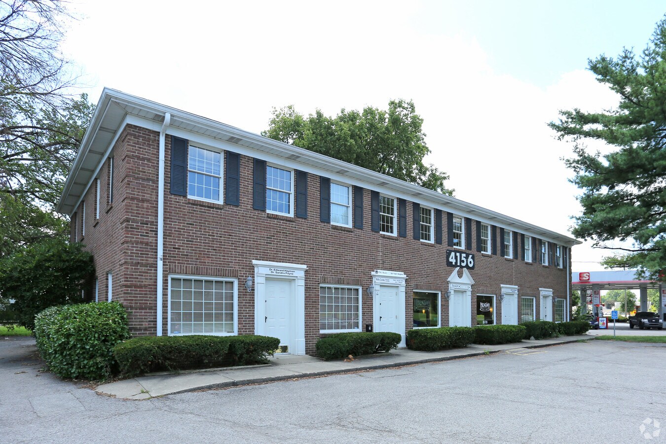 41564158 Westport Rd, Louisville, KY 40207 Office for Lease
